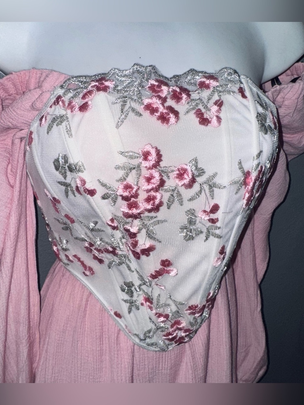 Women’s Corset Pink Embroidered Floral Corset Top size XS - Small